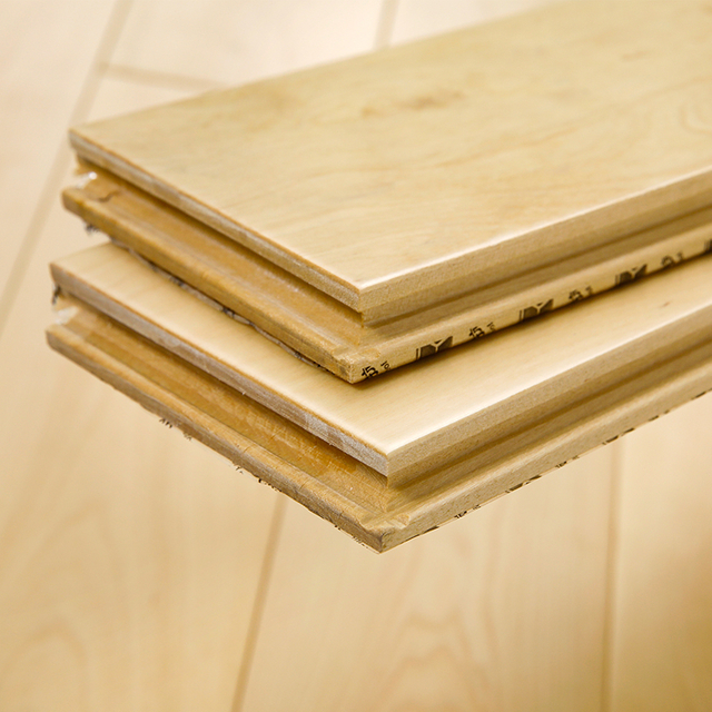 Plancher d'intérieur en bois massif d'érable, usine chinoise, plan lisse, décoration de sol spéciale pour chambre à coucher et salon