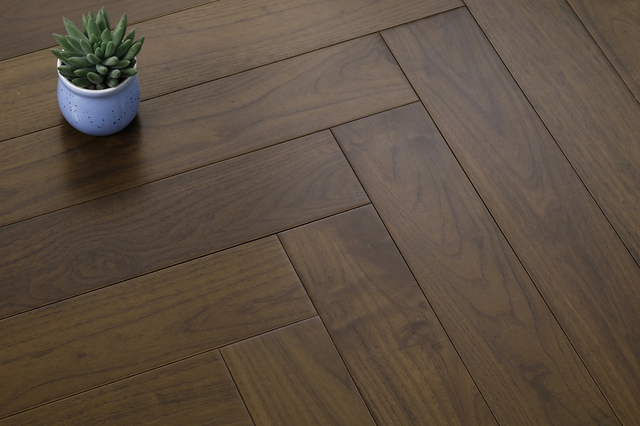 Parquet en bois franc criquet avec plusieurs styles Parquet en bois massif d'intérieur T&G 610 mm