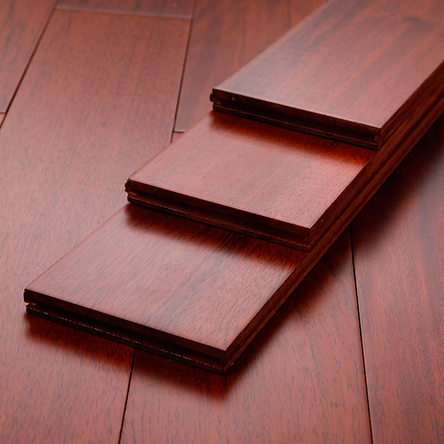 Papier en bois à coût élevé Parquet en bois massif Pometia naturel Parquet intérieur T&G Click Lock